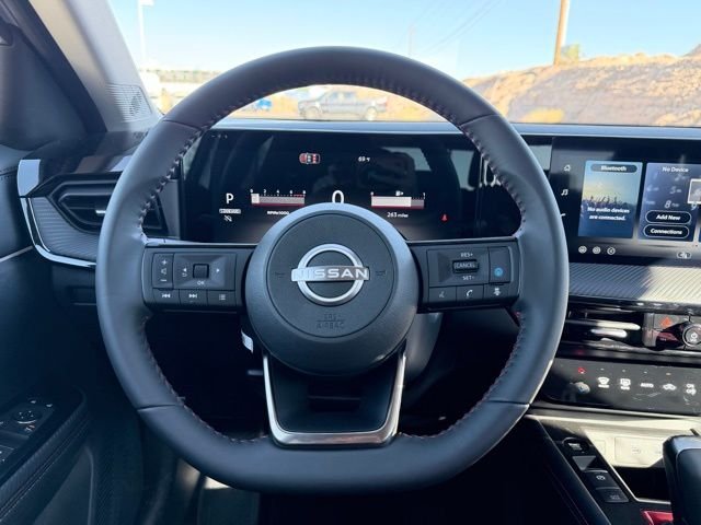 2026 Nissan KICKS SR - Photo 9