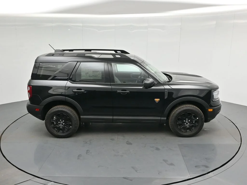 New 2025 Black Ford Badlands image 43