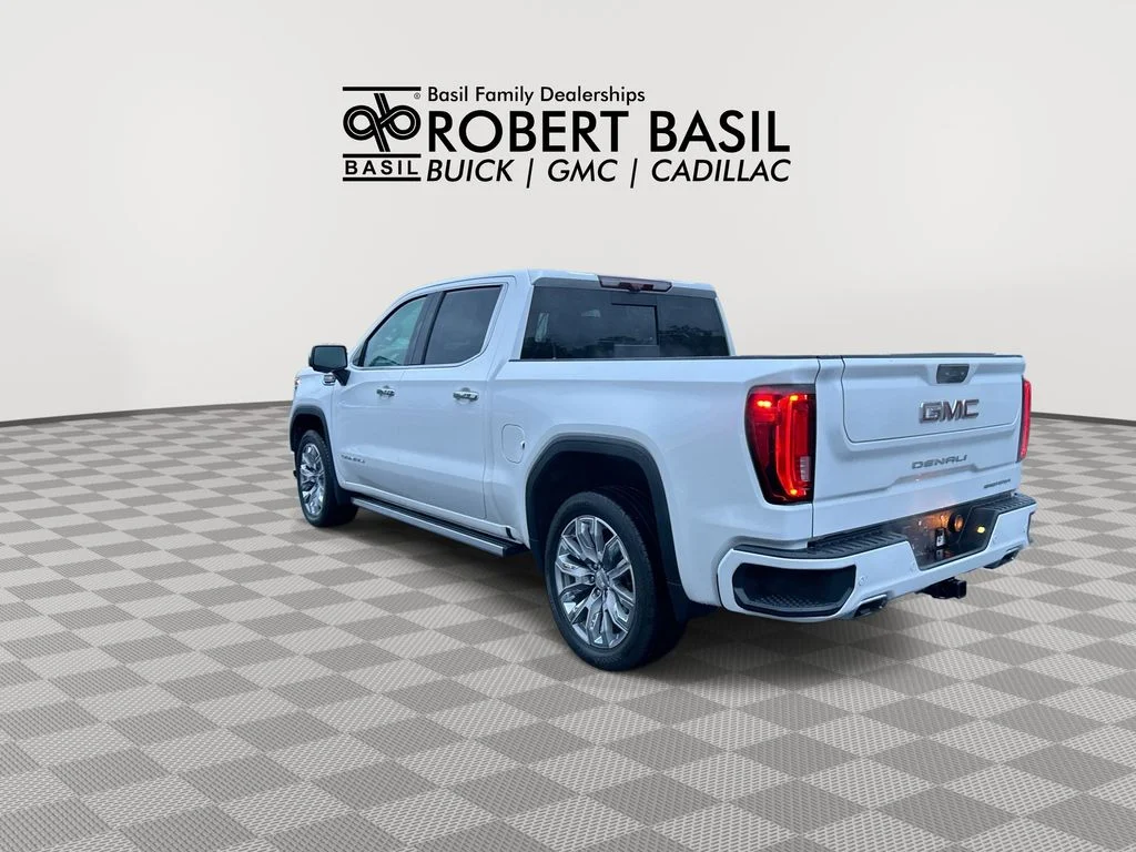 Used 2023 White GMC Denali image 6