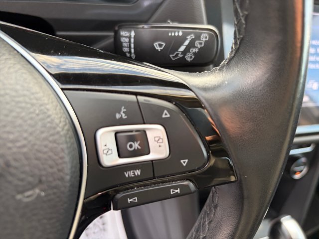 Used 2019  Volkswagen 2.0T SE image 29