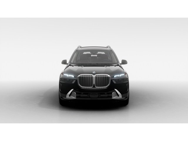 2027 BMW X7 photo 3