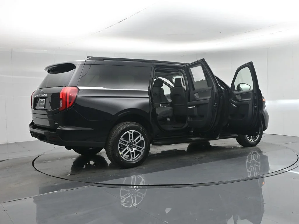 New 2026 Agate Black Metallic Ford Active image 8