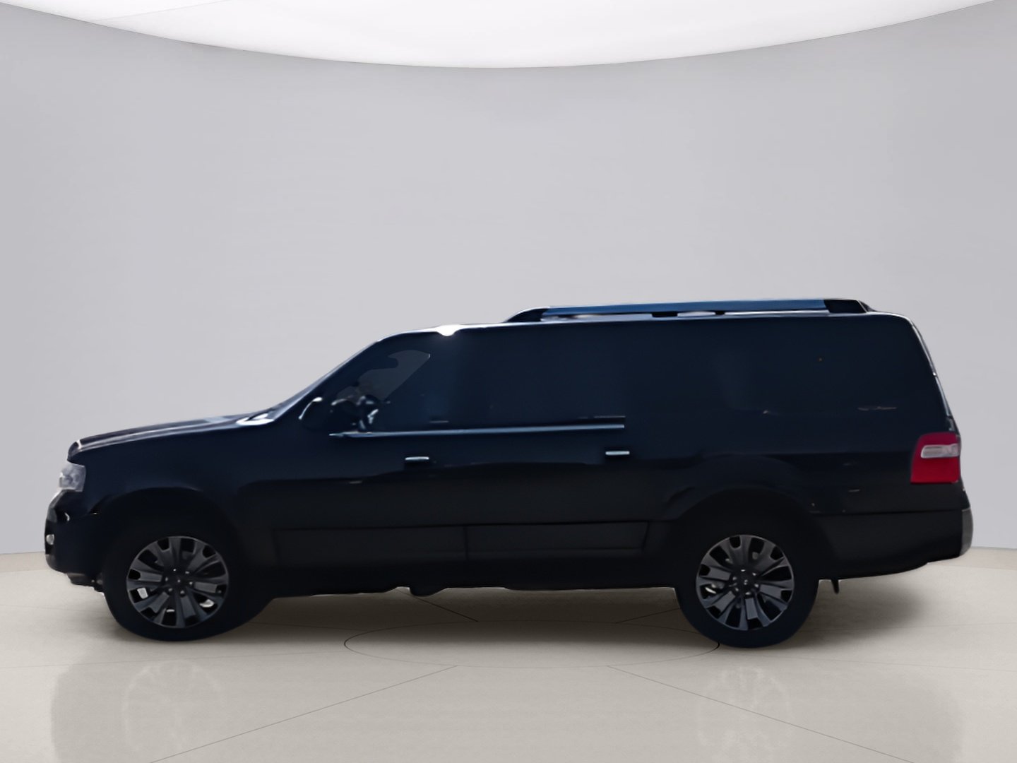 Used 2017 Black Ford EL image 3