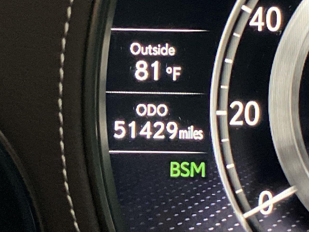 Used 2018 White (Eminent White Pearl) Lexus 500h image 24