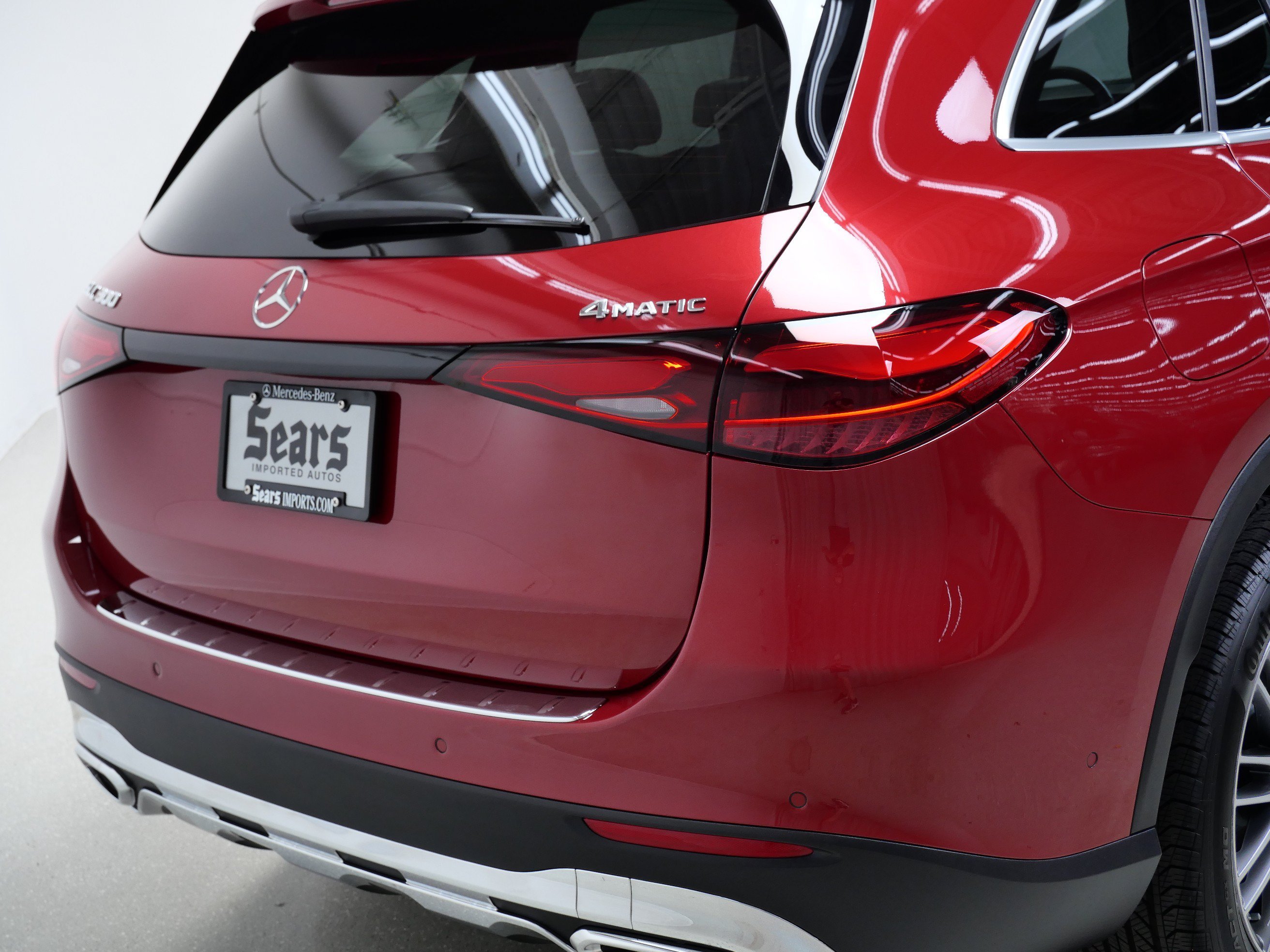 Certified Used 2026 MANUFAKTUR Patagonia Red Metallic Mercedes-Benz GLC 300 image 5