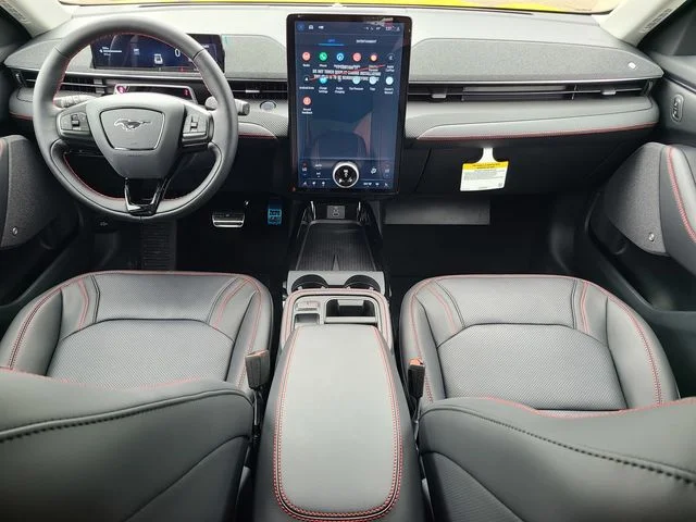 2025 Ford Mustang Mach-E Premium - Photo 20