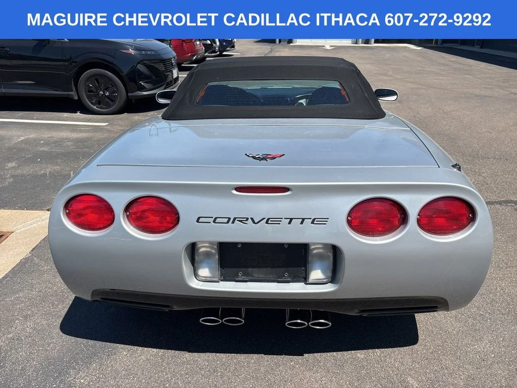Used 2000 Silver Chevrolet Base image 4