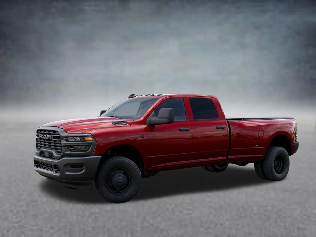 New 2026 Molten Red Pearl-Coat Exterior Paint RAM Tradesman image 2