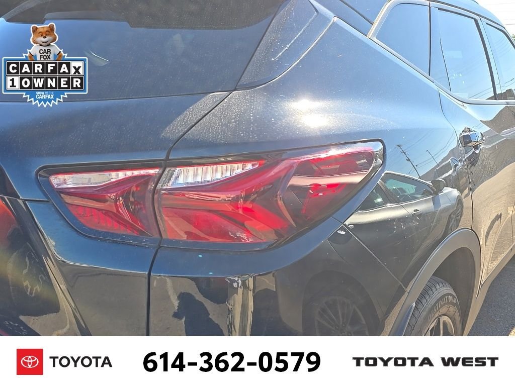 Used 2021 Black Chevrolet LT image 9