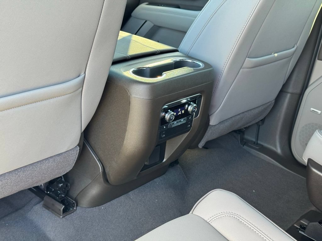 2026 GMC Yukon XL Elevation - Photo 23