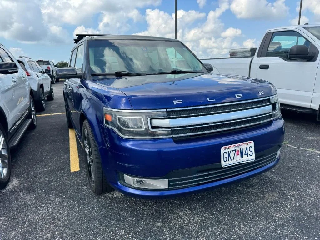 Used 2013 Deep Impact Blue Metallic Ford Limited image 2