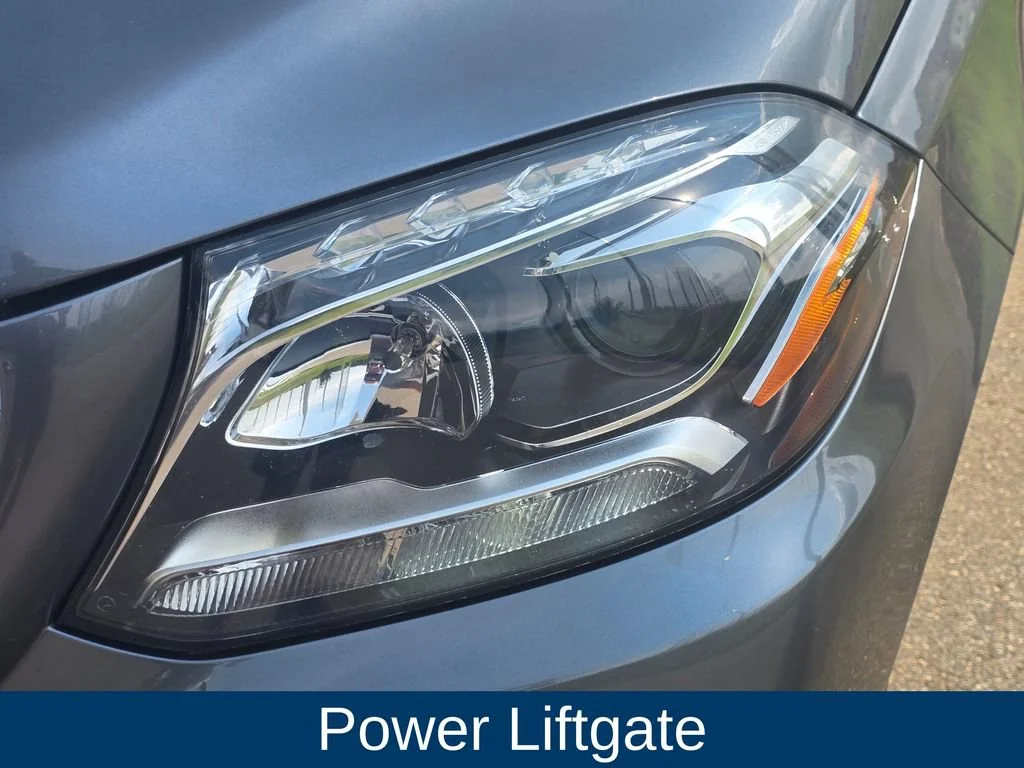 Used 2017  Mercedes-Benz GLS 450 image 6