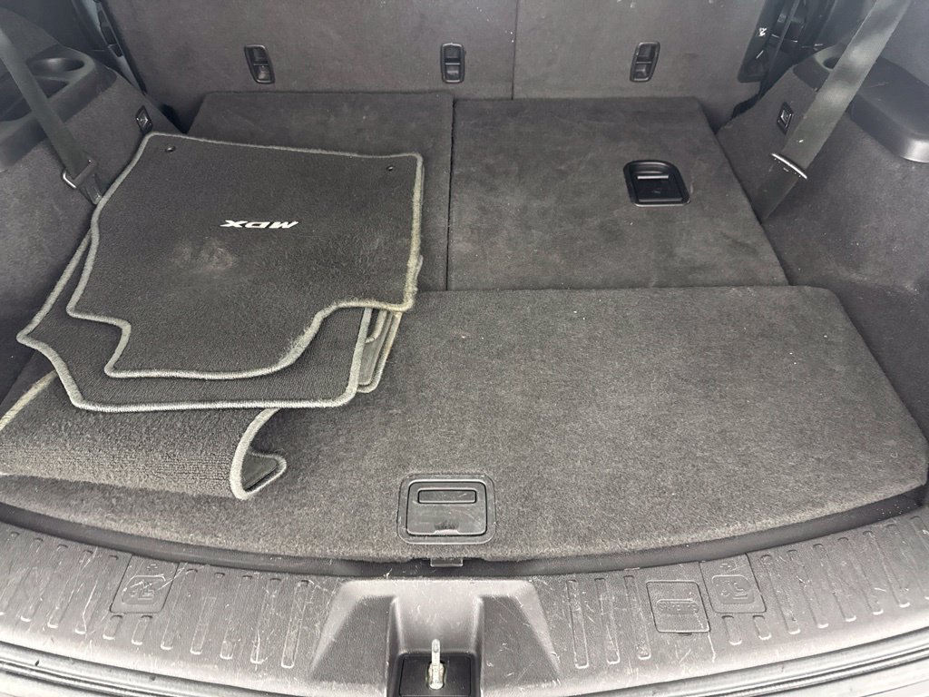 Used 2011  Acura Technology image 37