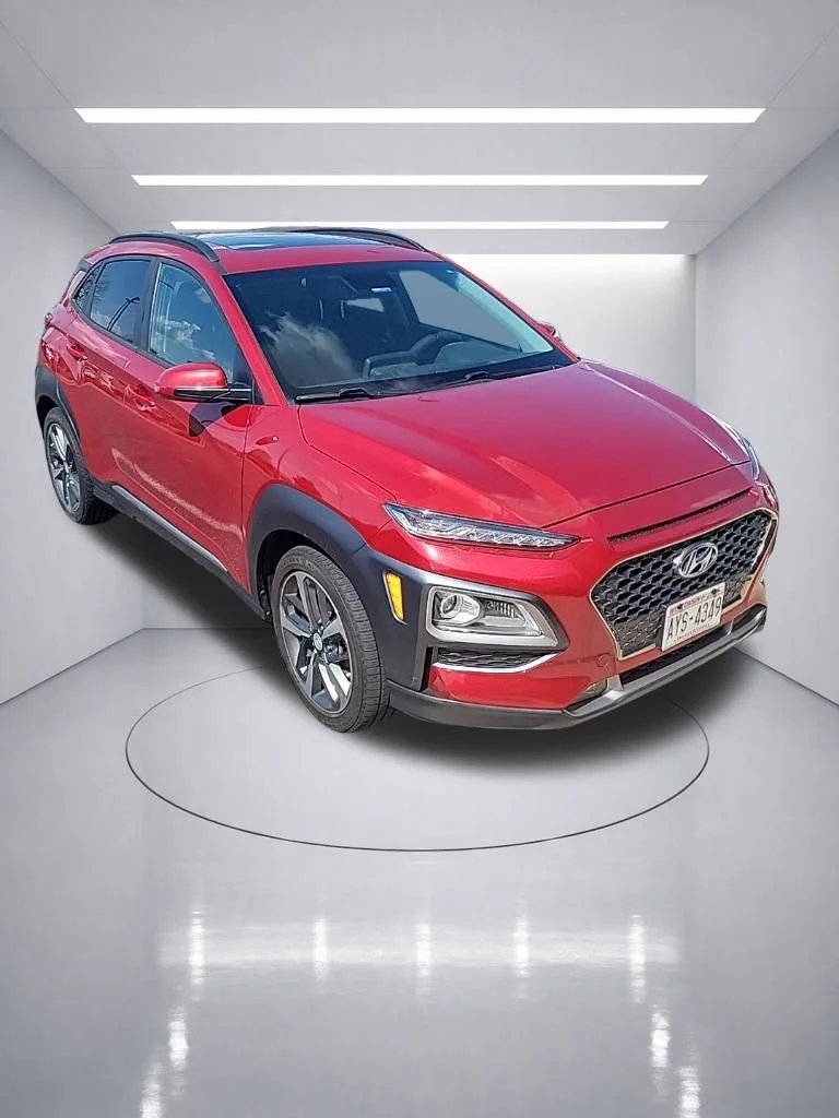 Used 2018 Pulse Red Hyundai Limited image 6