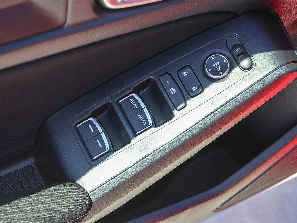 2025 Honda Civic Sport - Photo 21