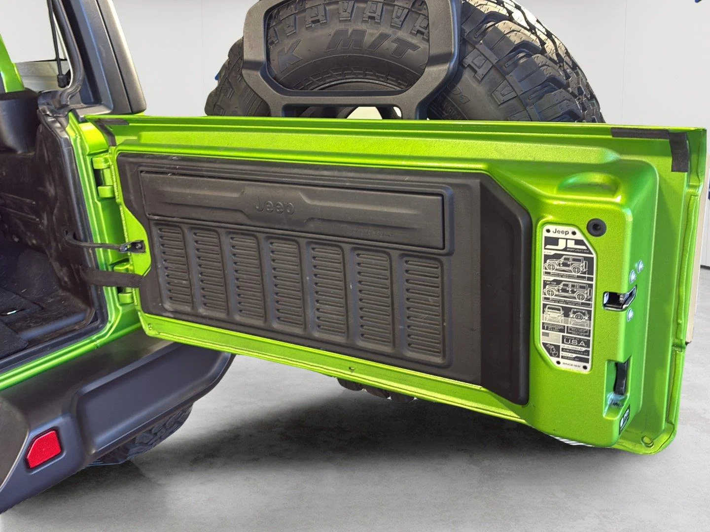 Used 2025 Mojito Clearcoat Jeep Willys image 15