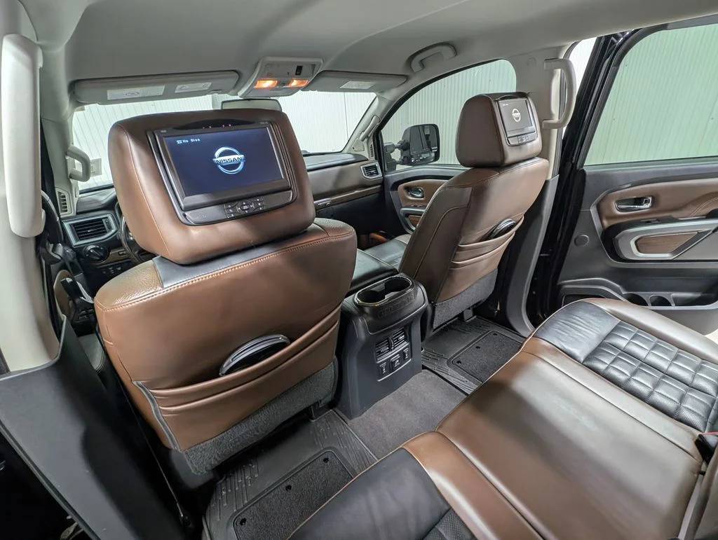 Certified Used 2018 Magnetic Black Nissan Platinum Reserve image 17
