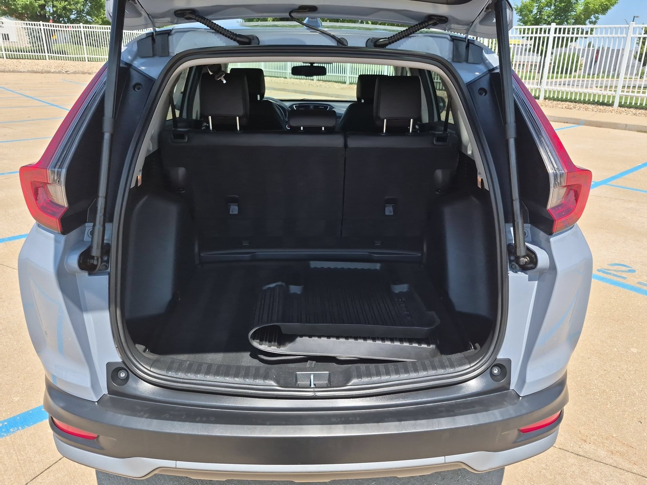 Certified Used 2022 Sonic Gray Pearl Honda EX-L AWD image 27