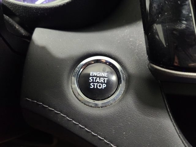 Used 2023 Wind Chill Pearl Toyota LE image 28