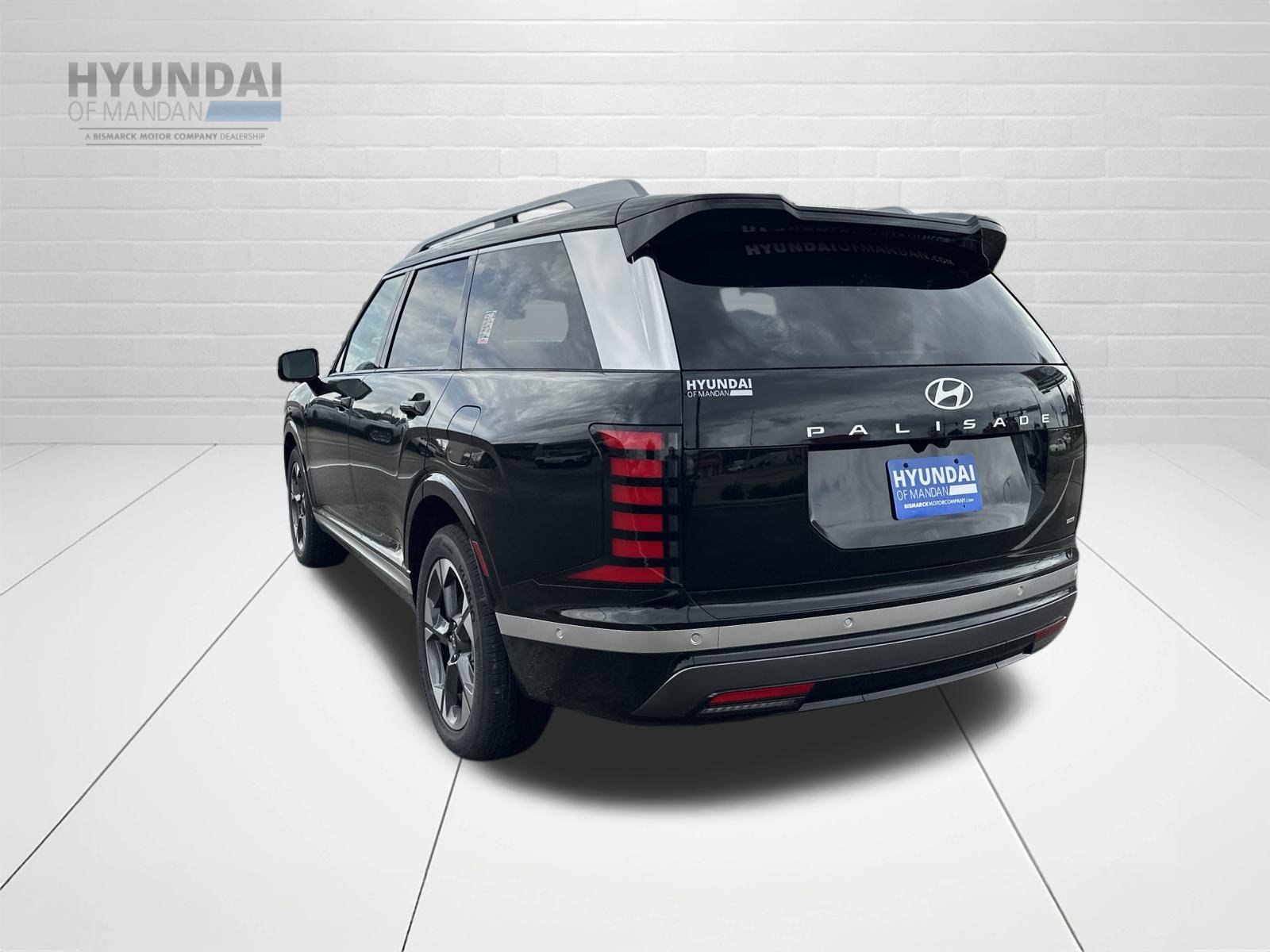 New 2027 Black Hyundai Limited AWD image 4