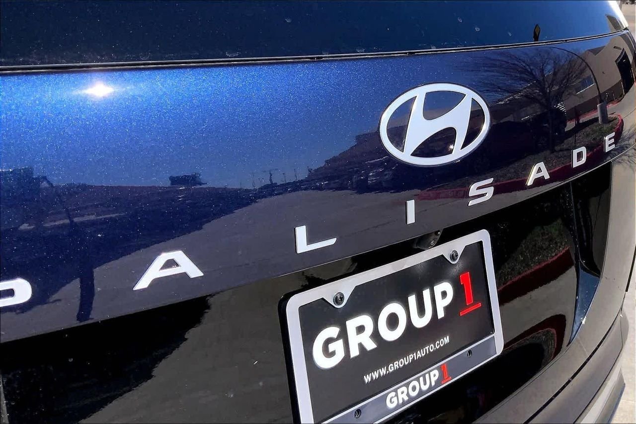 New 2026 Classy Blue Pearl Hyundai Limited FWD image 15