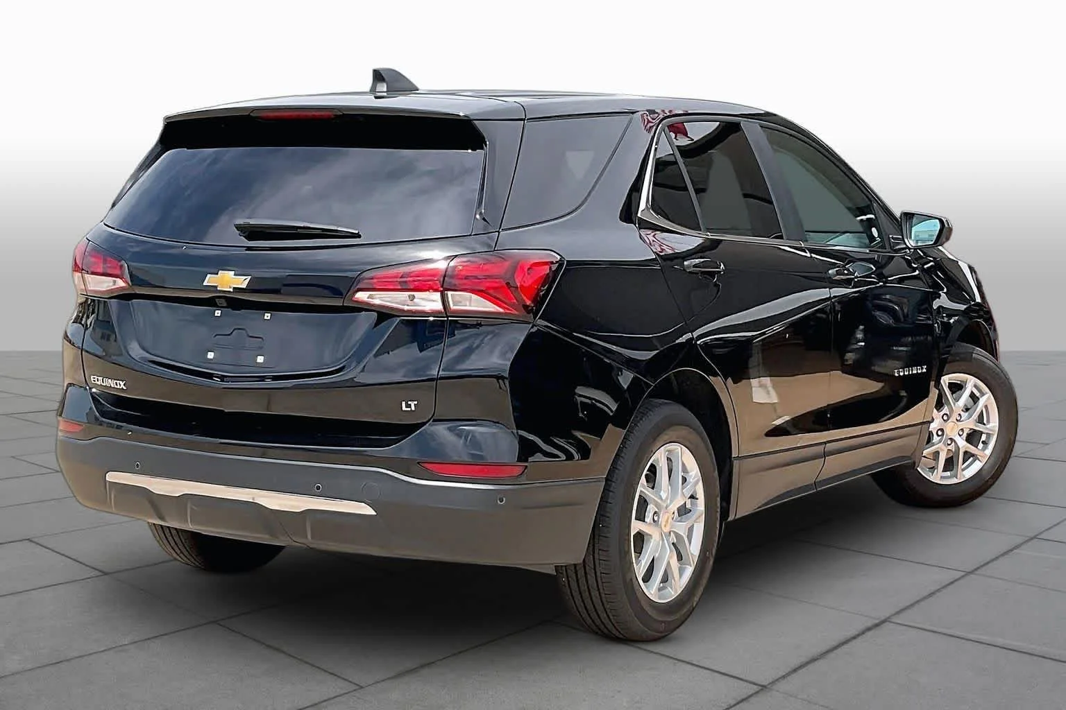 Used 2024 Mosaic Black Metallic Chevrolet LT image 13