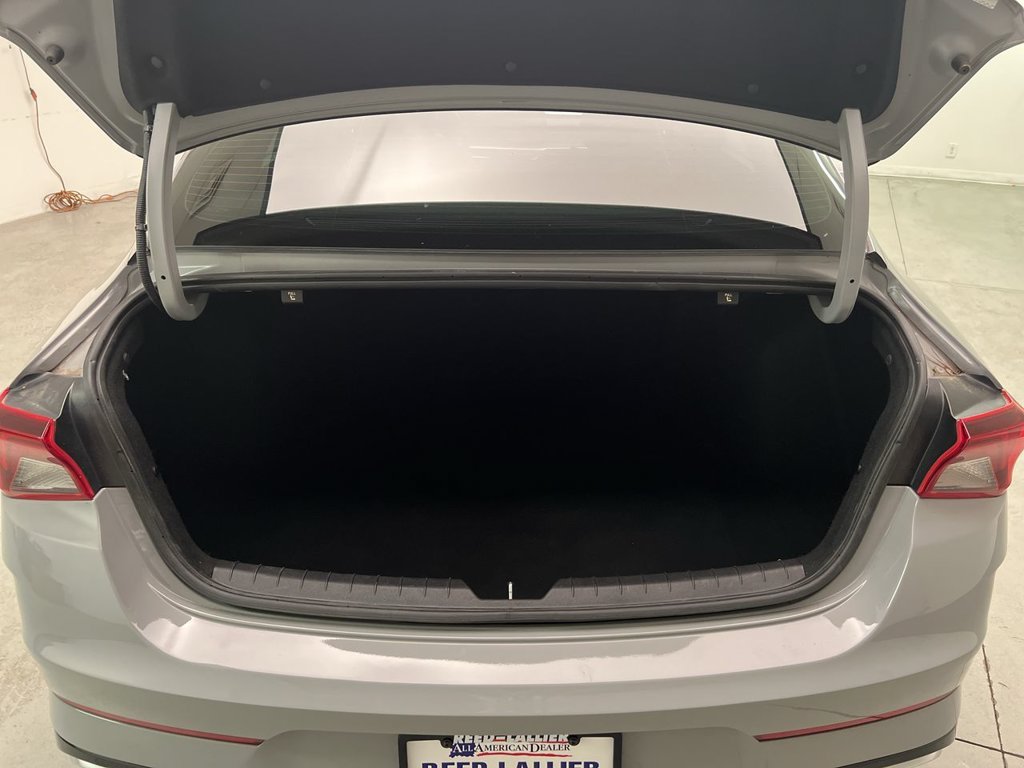 2023 Kia K5 GT-Line - Photo 24