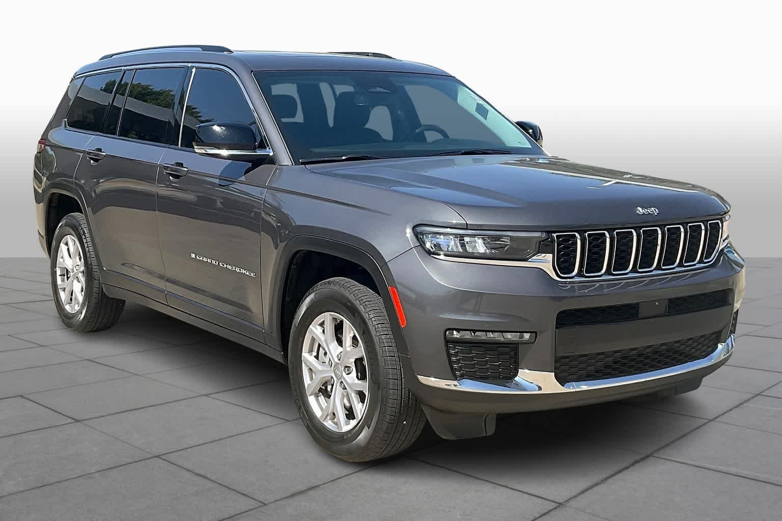 Used 2021 Baltic Gray Metallic Clearcoat Jeep Limited image 3