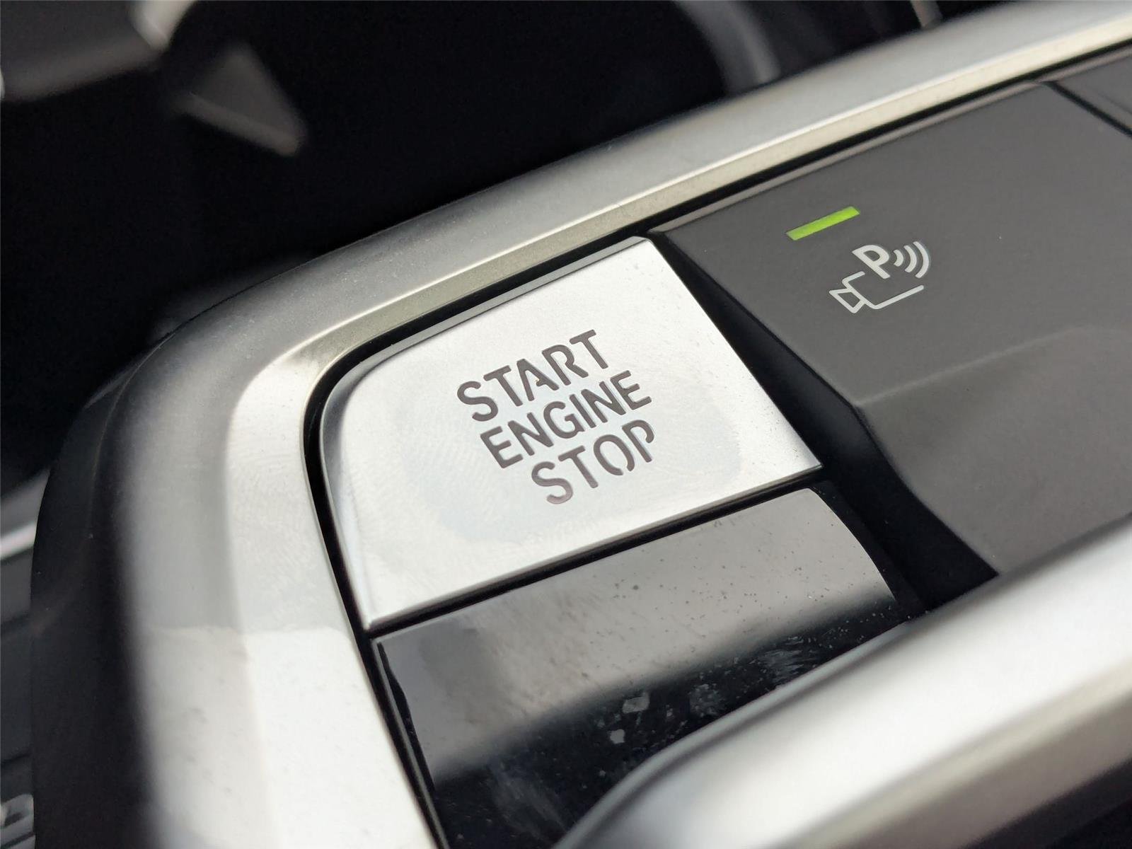 New 2026 Alpine White BMW xDrive28i image 17
