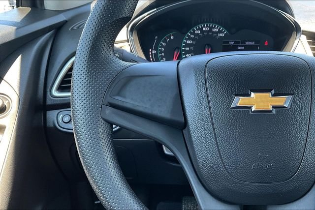 Used 2021 Gray Chevrolet LS image 10