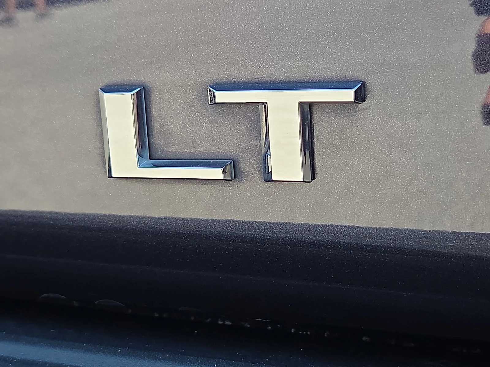 Used 2023 Dark Ash Metallic Chevrolet LT image 8