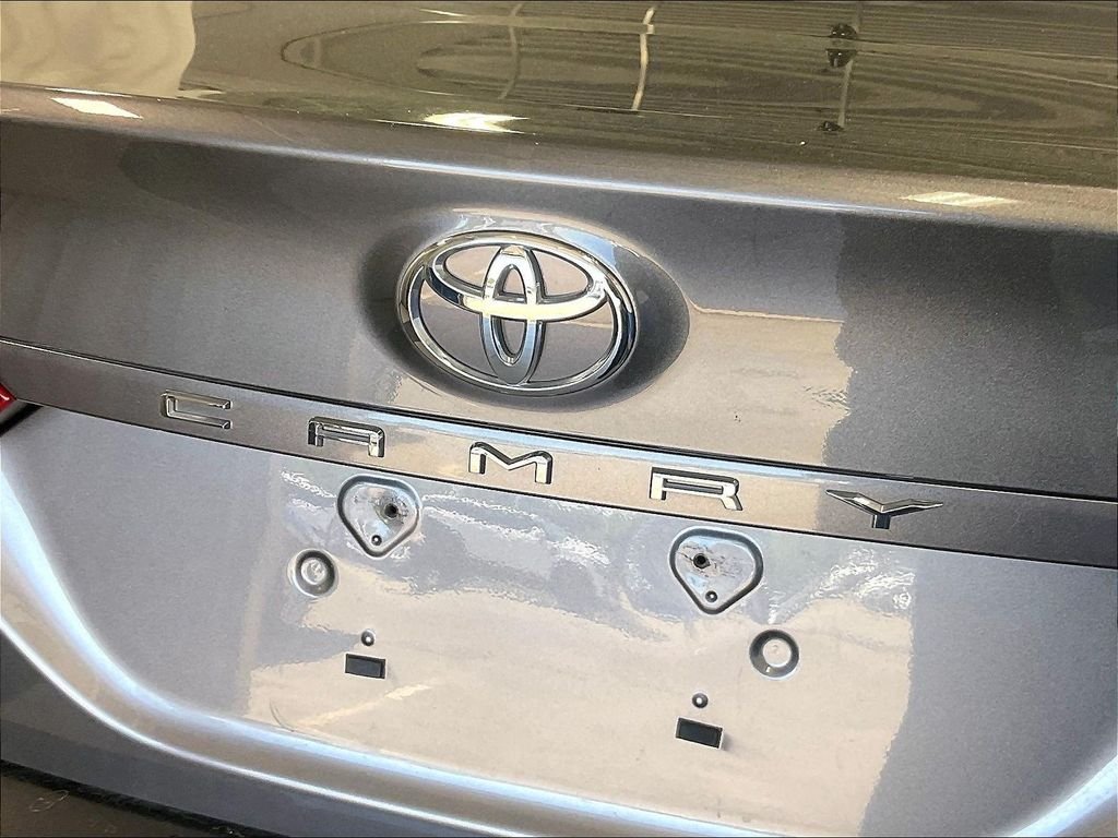 Used 2019 Gray Toyota XLE image 29