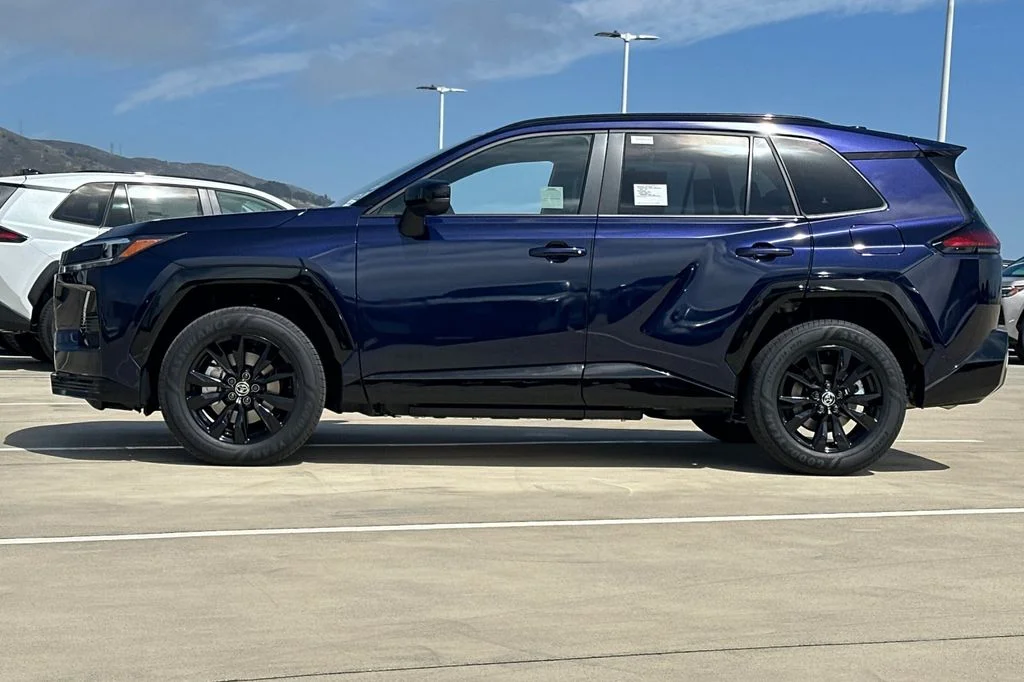 New 2026 Blueprint Toyota  SE image 7