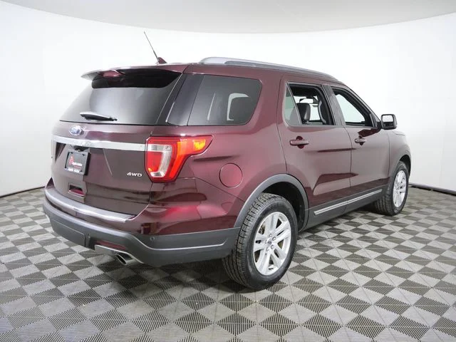 Certified Used 2018 Red Ford XLT image 9