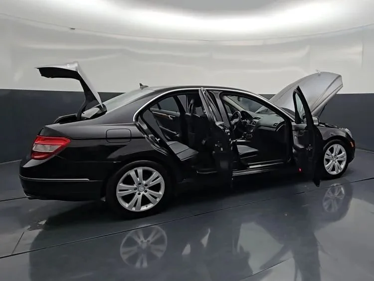 Used 2011 Black Mercedes-Benz C 300 4MATIC® Luxury Sedan 4D image 15