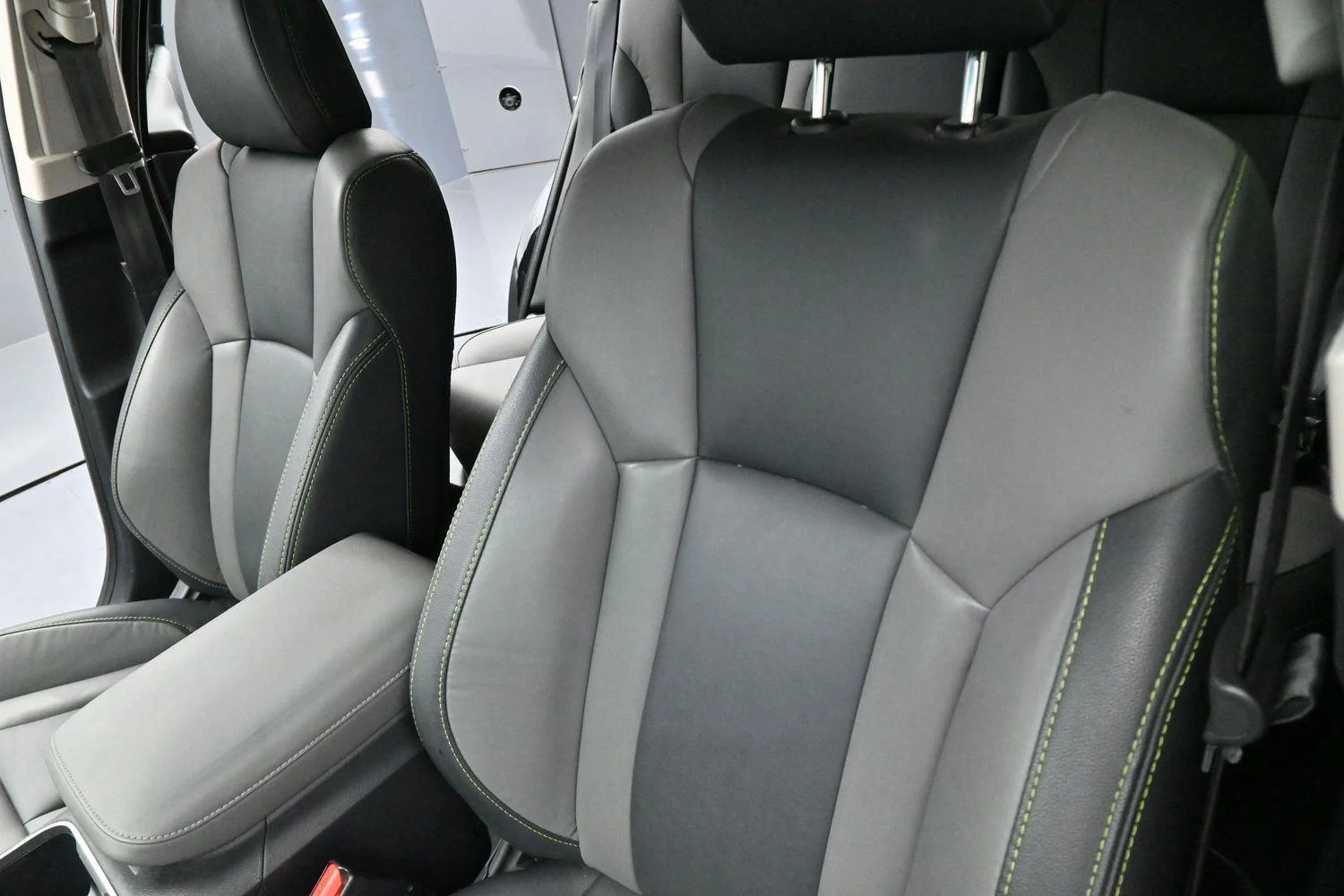 Used 2021 Crystal Black Silica Subaru Onyx Edition XT image 15