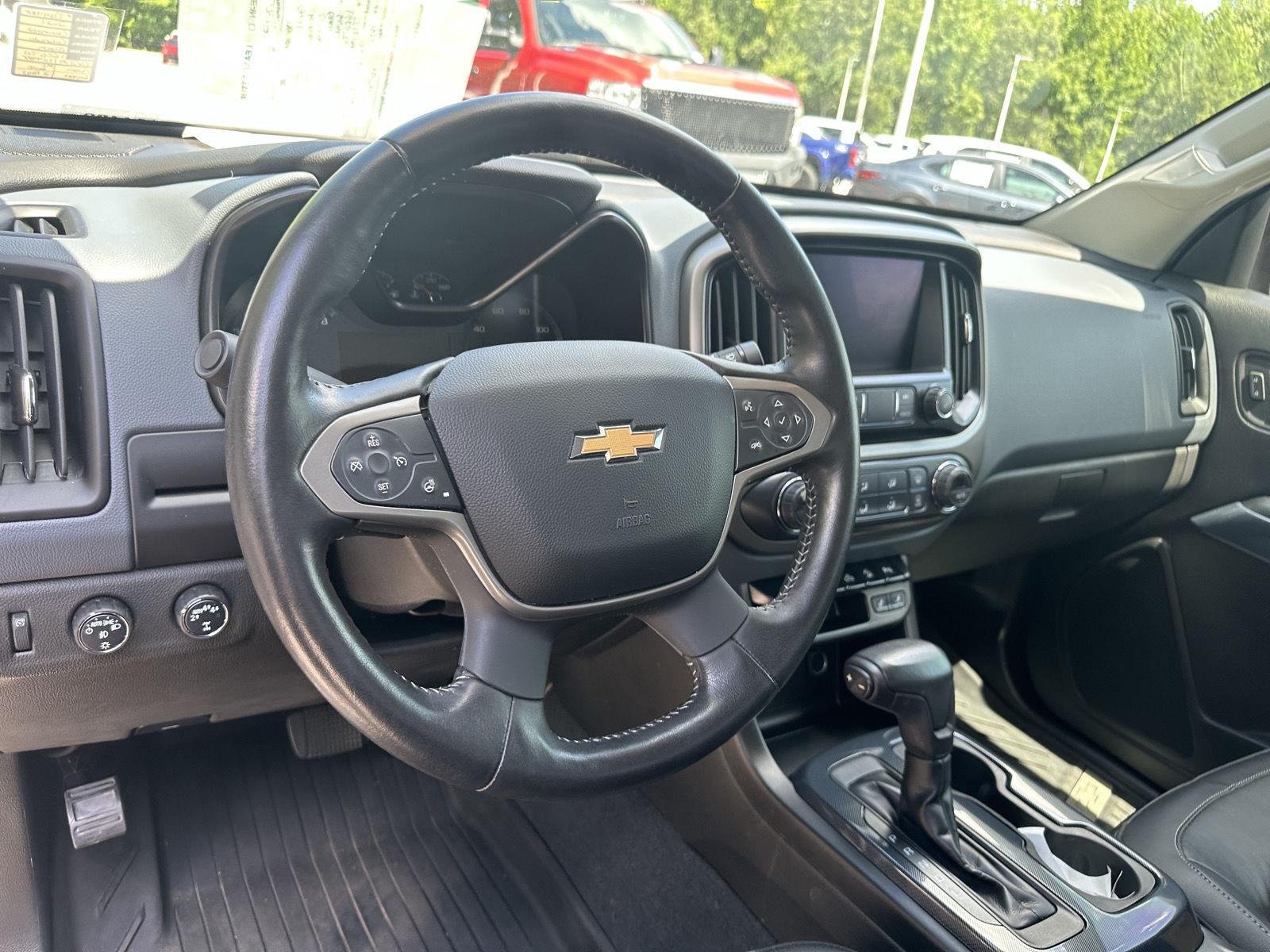 Used 2021 Black Chevrolet 4WD Z71 image 10