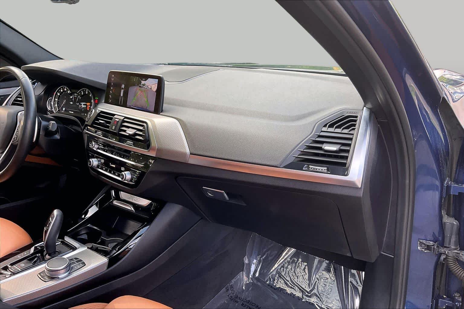 Used 2019 Phytonic Blue Metallic BMW xDrive30i image 18