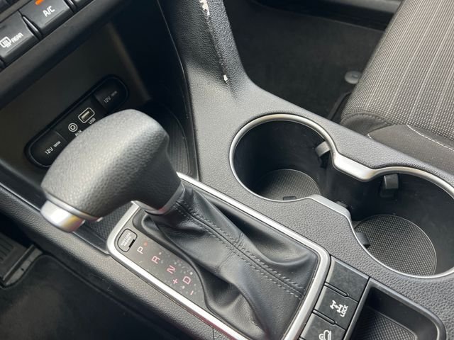Used 2018 Brown Kia LX image 19