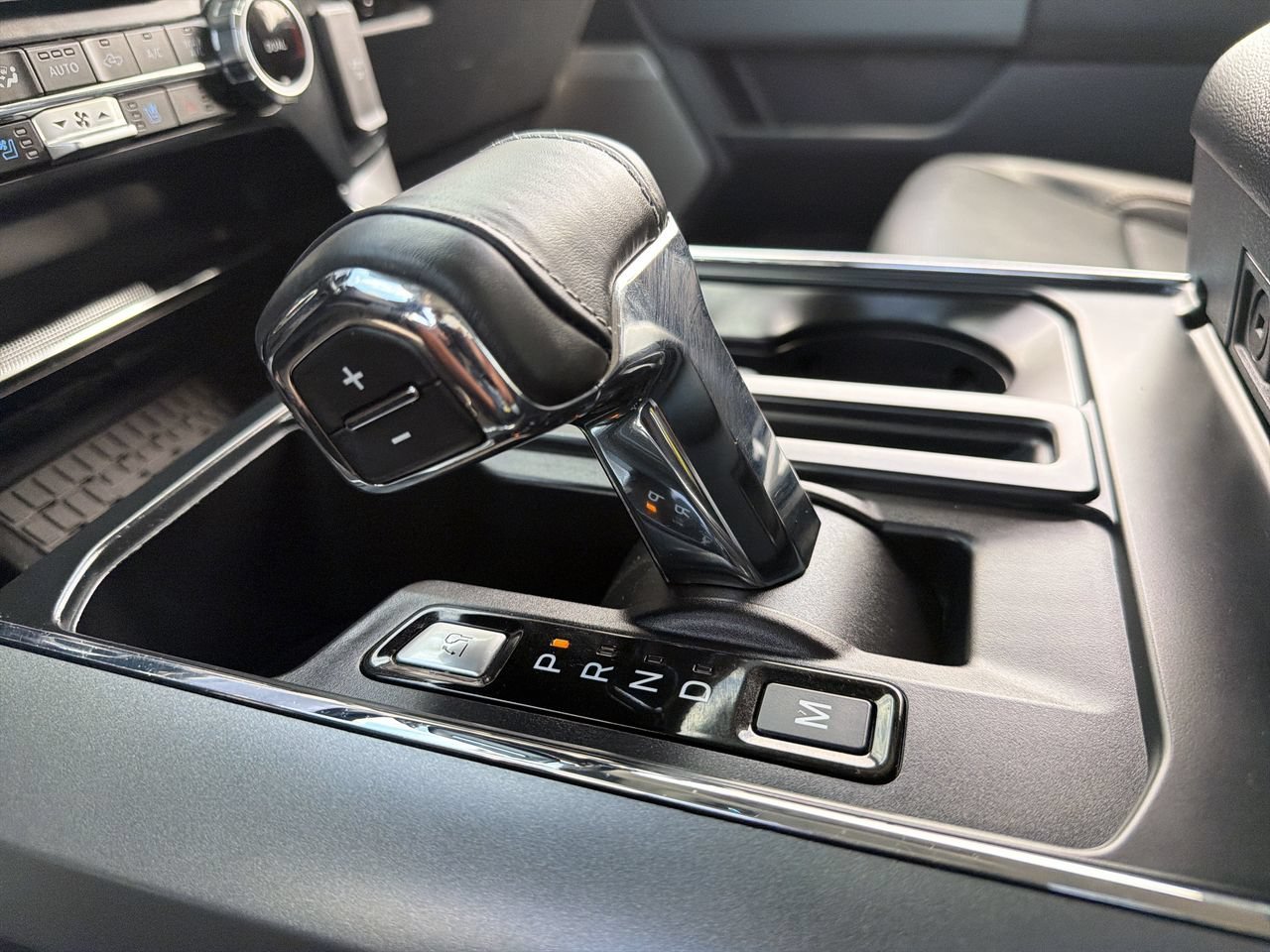 Used 2023 Black Ford LARIAT image 26