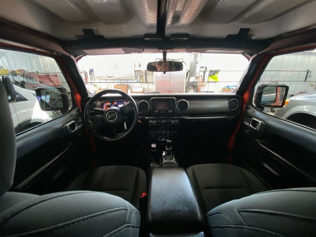 Used 2020 Orange Jeep Unlimited Sport S image 9