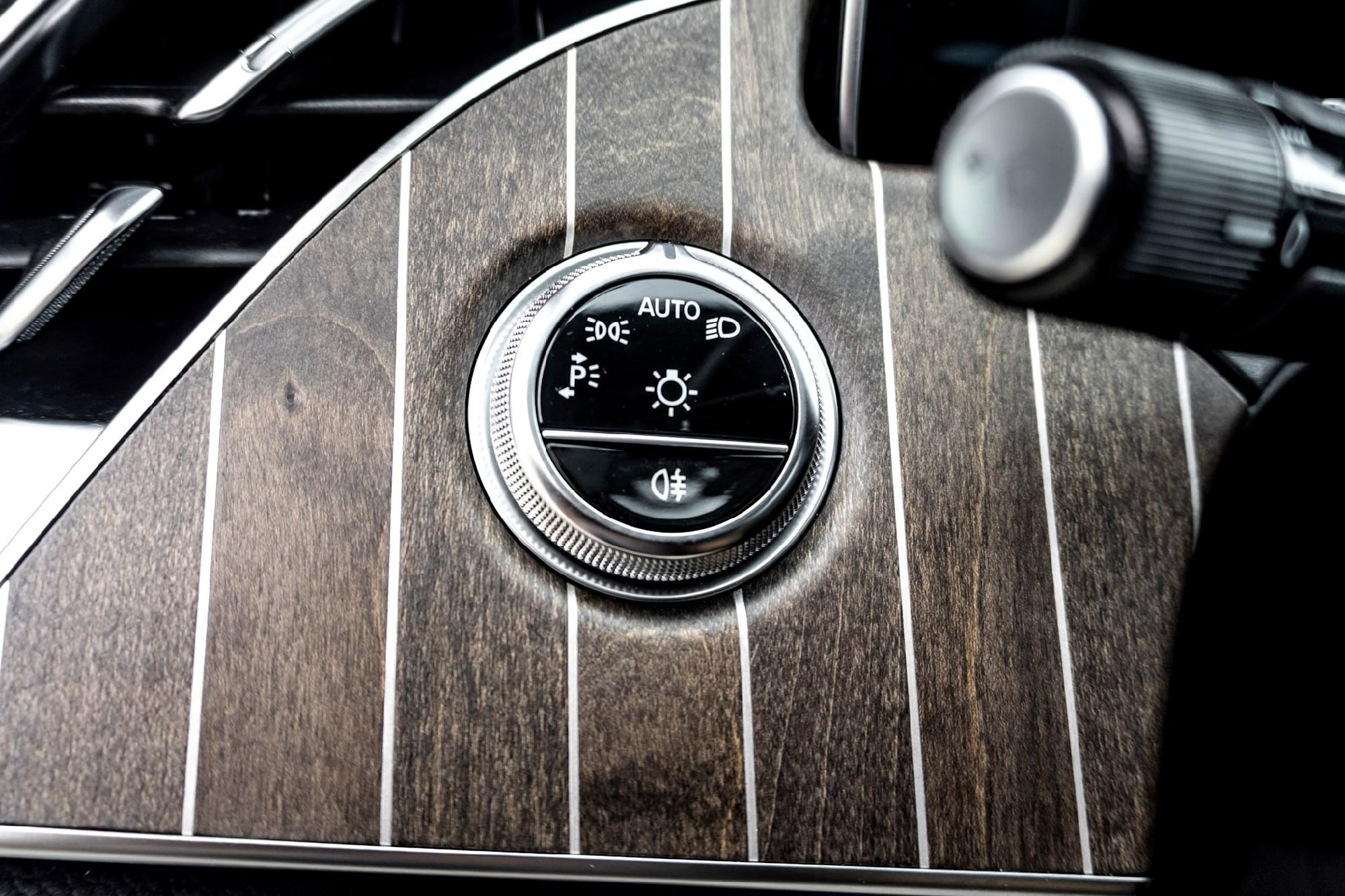 Certified Used 2025 Polar White Mercedes-Benz E 350 image 16