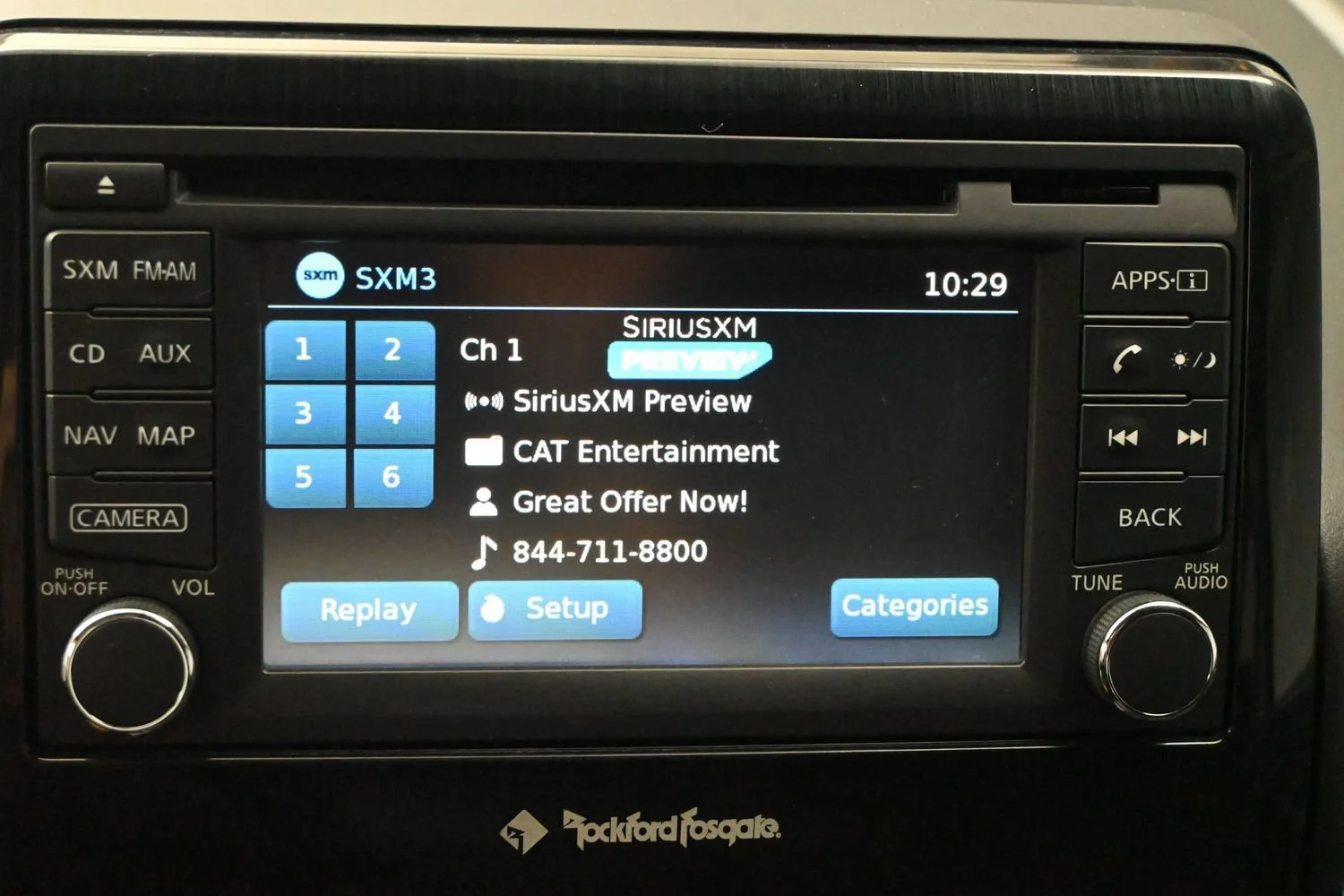 Used 2015 Glacier White Nissan SV image 11