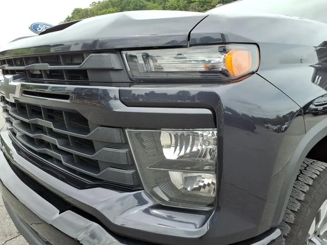 Used 2024 Gray Chevrolet Custom image 3