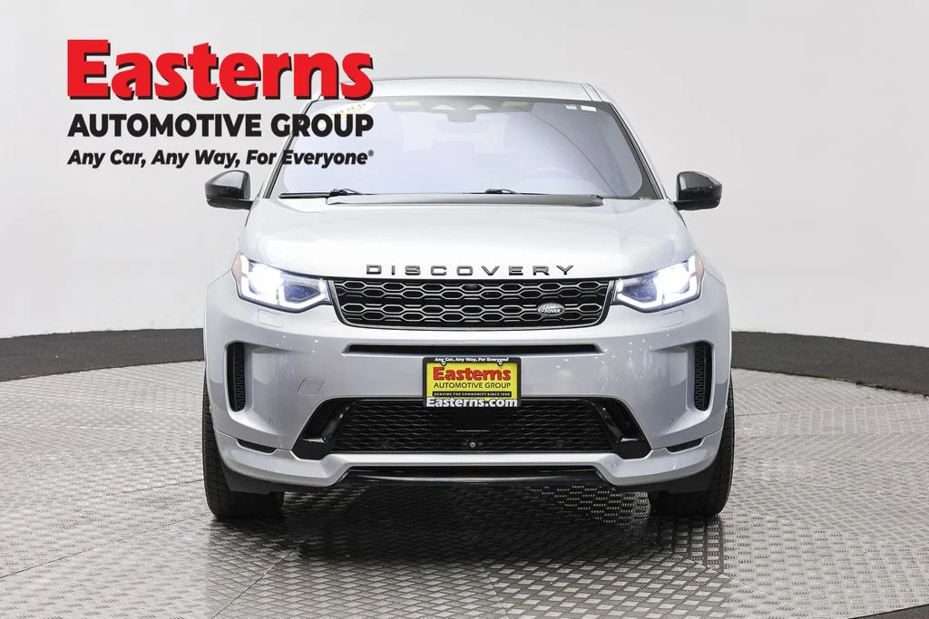 Used 2021 Gray Land Rover SE R-Dynamic image 4