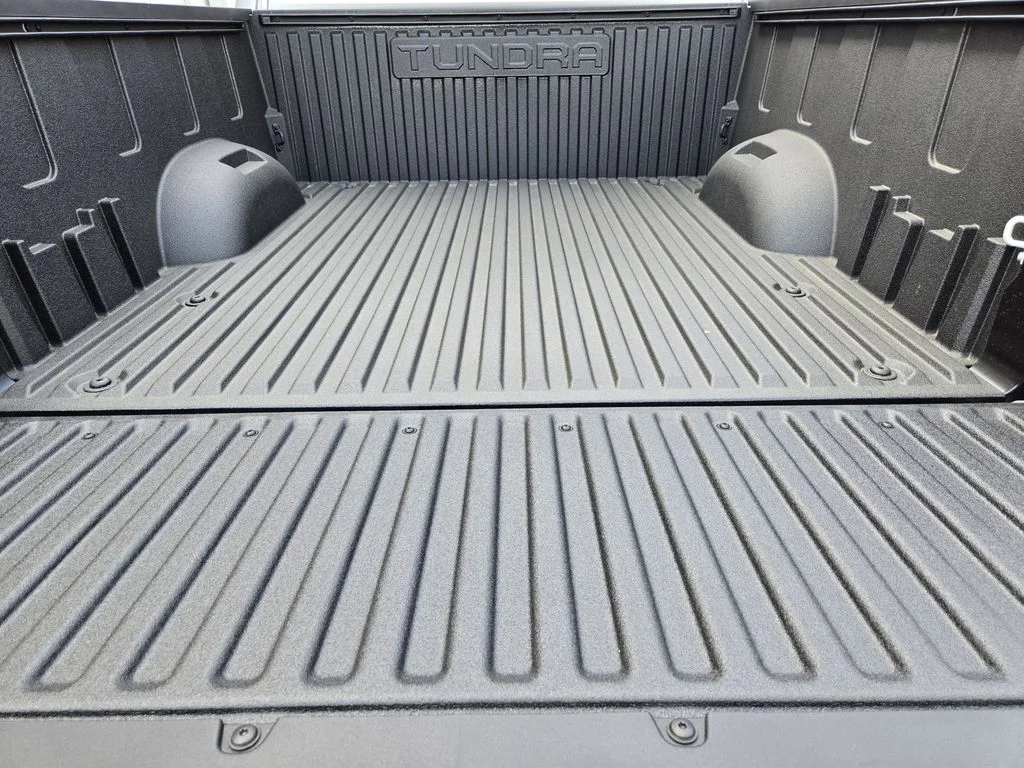 2026 Toyota Tundra SR5 - Photo 21