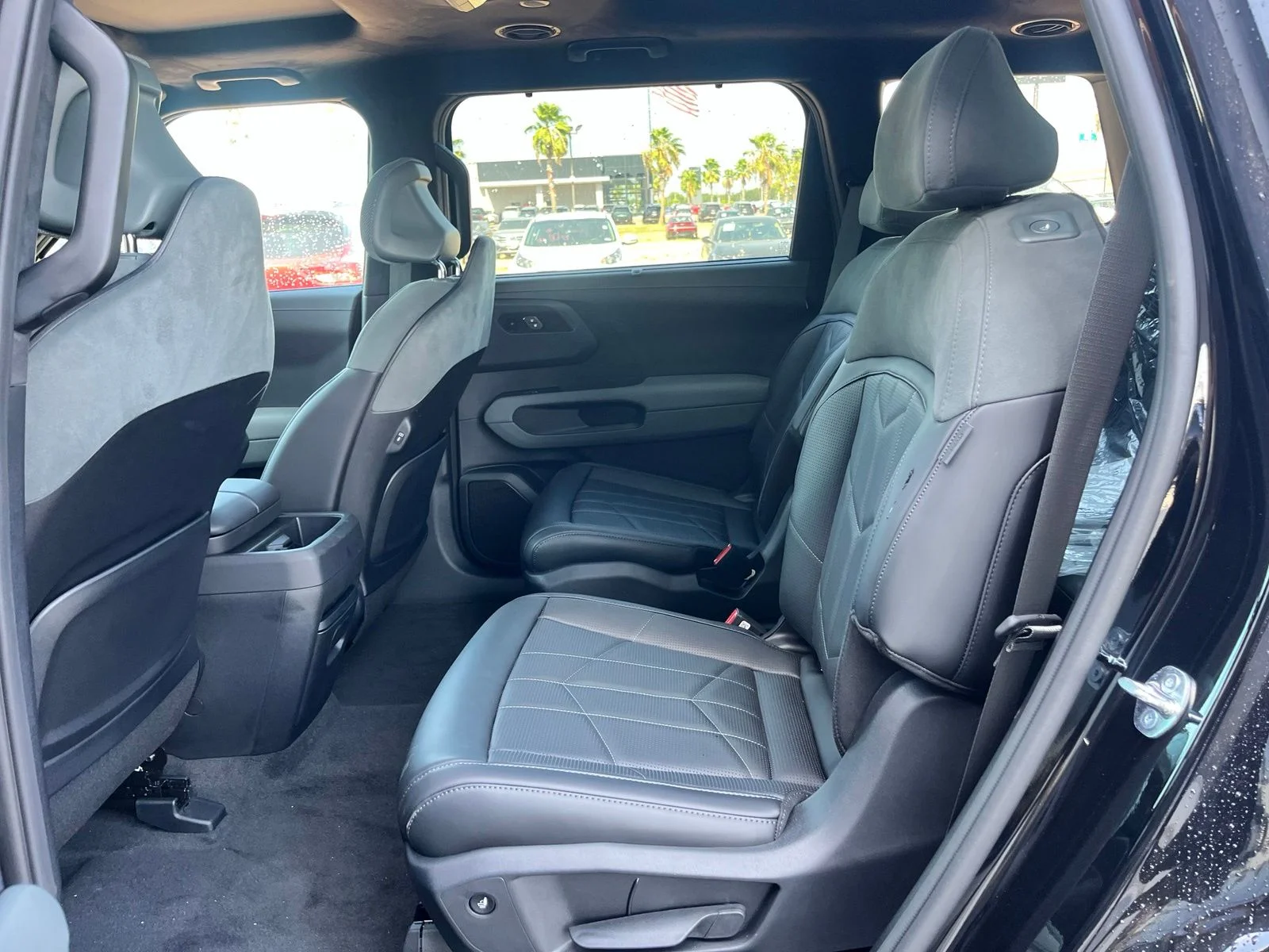 New 2027 Black Kia X-Line SX Prestige image 18