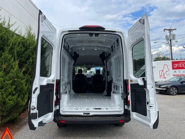 New 2026 OXFORD WHITE Ford Base image 51