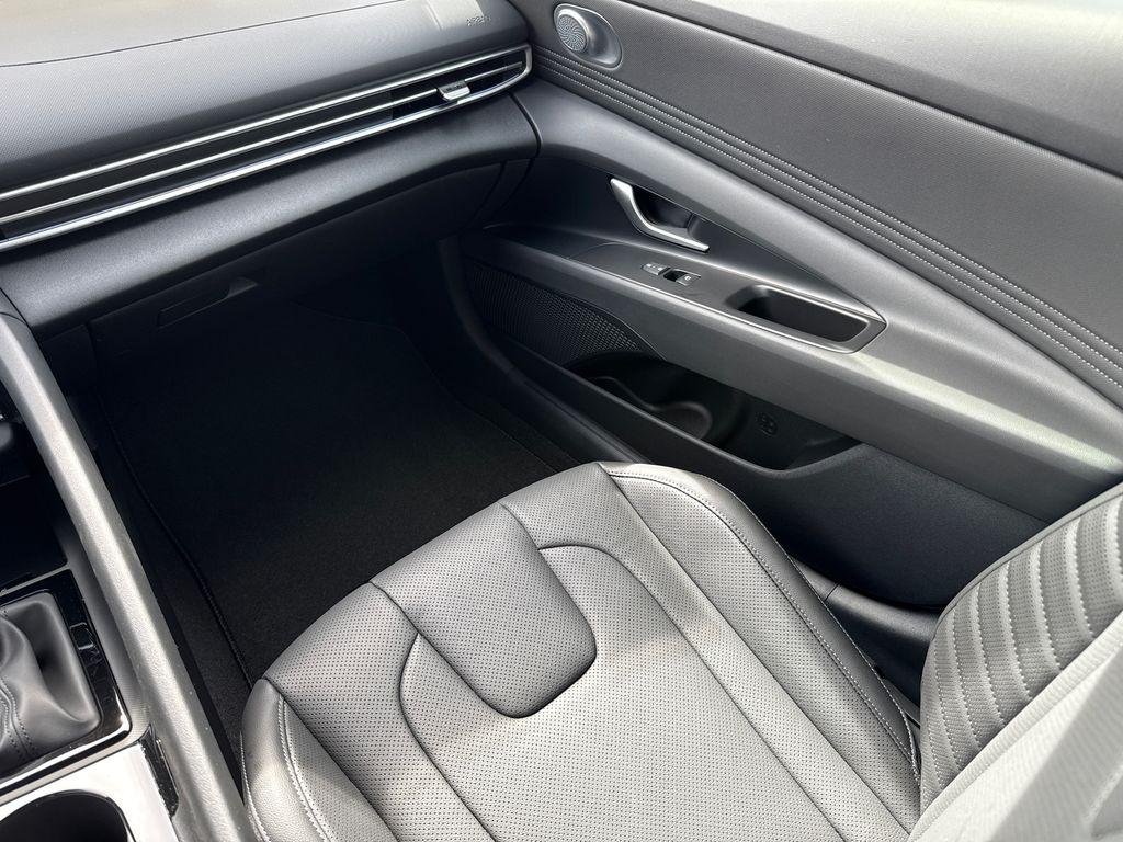 New 2026 White Hyundai Limited image 15
