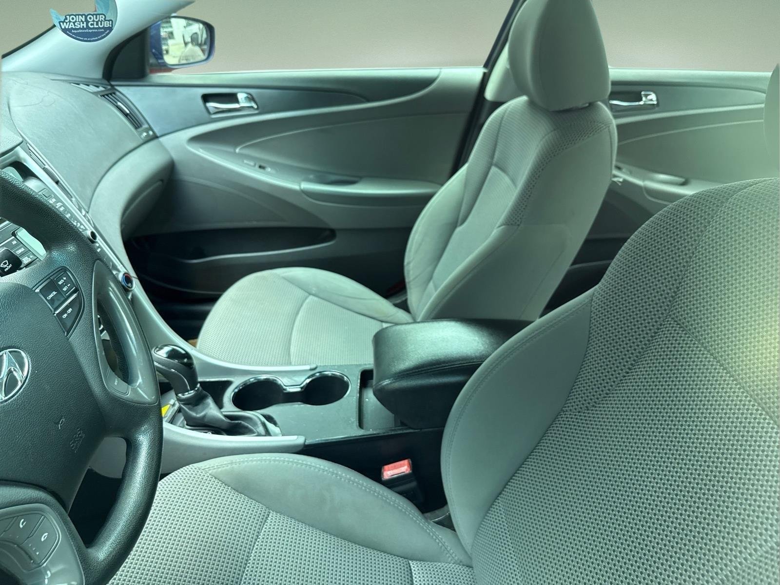 Used 2011 Pacific Blue Pearl Hyundai GLS image 3